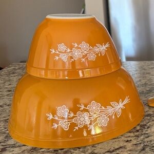 Butterfly Gold Pyrex bowls (2)